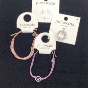 Pure Vida 4 piece set, 2 Bracelet, ring and earrings (lot3)